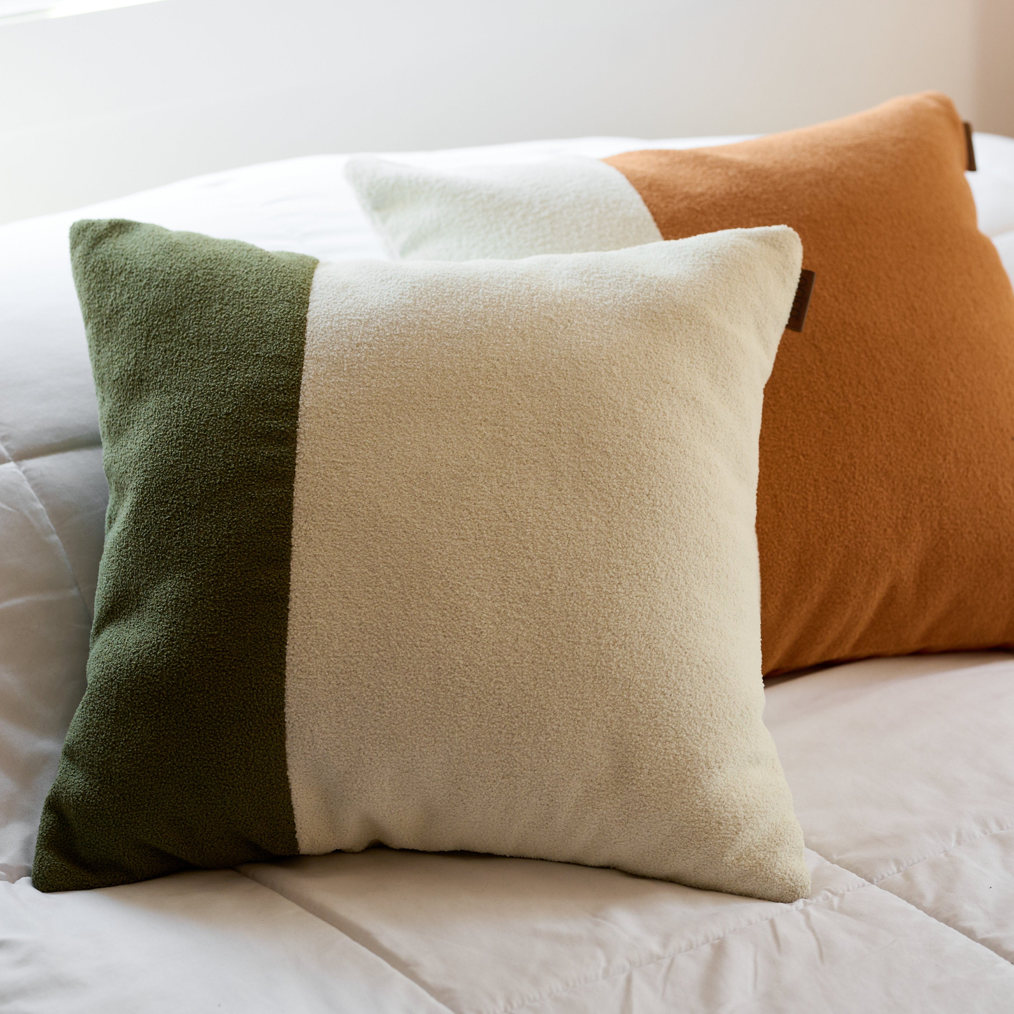 Des coussin de qualité supérieur, de la housse au rembourrage, doux et confortable