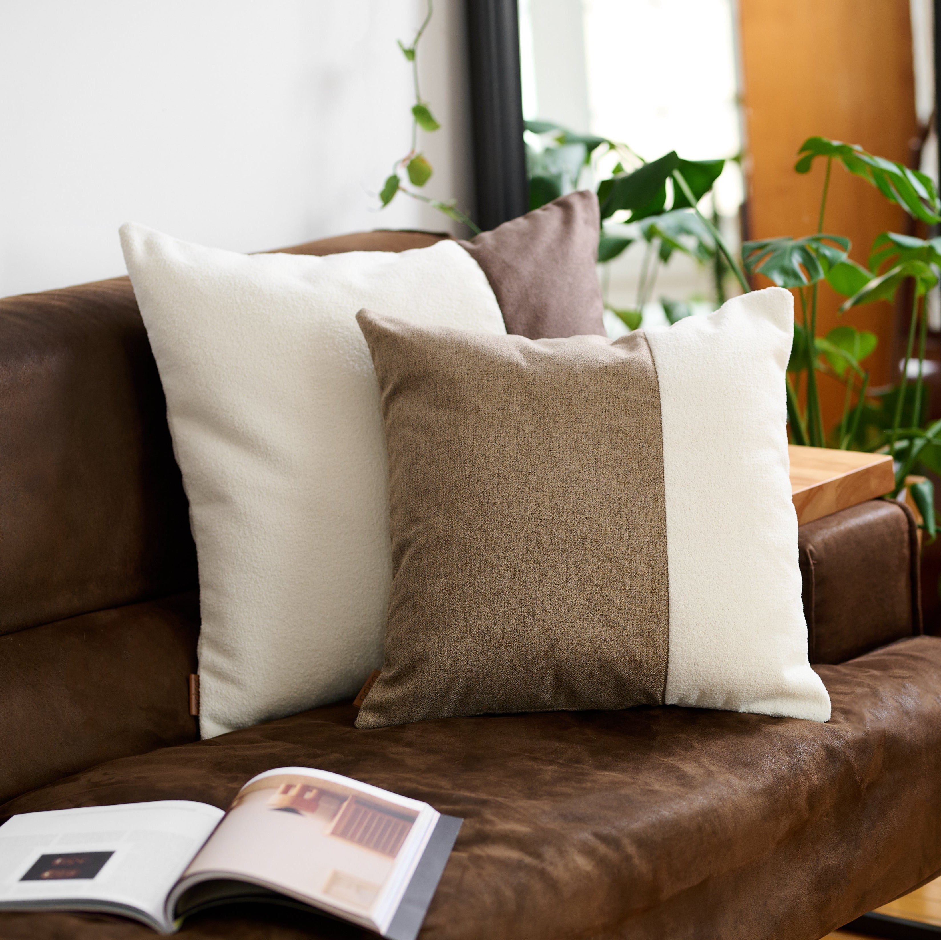 Ces coussin sont 100% fait au Canada, parfait pour agrémenter votre confort, et votre décor!