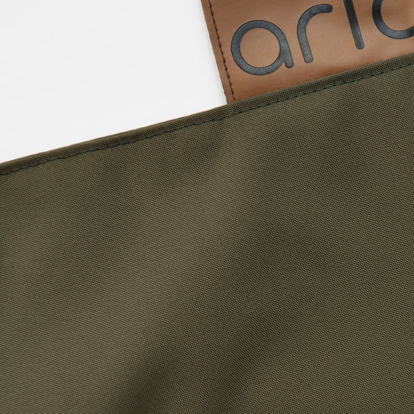 Housse Arico de couleur olive